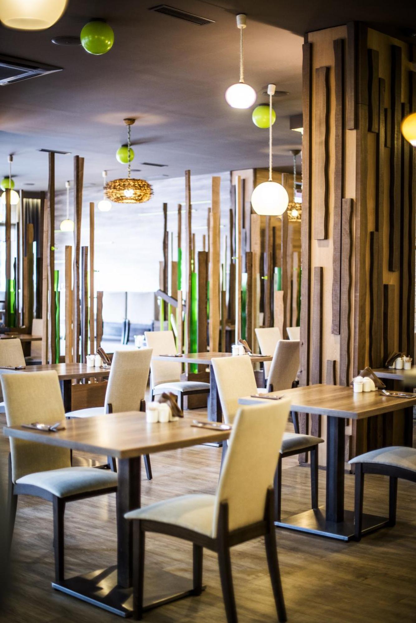 Hotel Elegance Šumperk Dış mekan fotoğraf